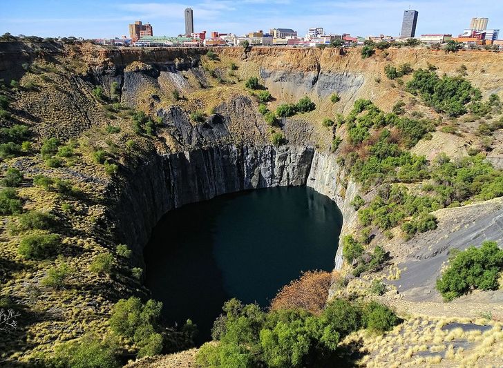 Big Hole ใน Kimberley, แอฟริกาใต้